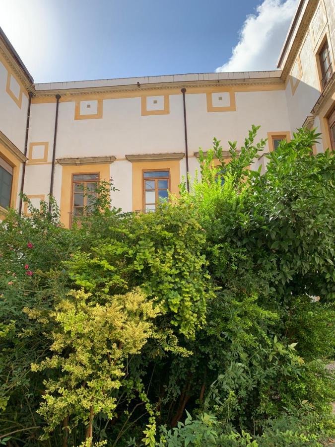 Palazzo Resuttana Palermo Exterior foto